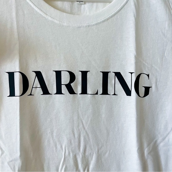 Darling Graphic Tee - Picture 2 of 4